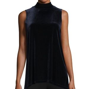 NWT Tahari Blue Velvet Top